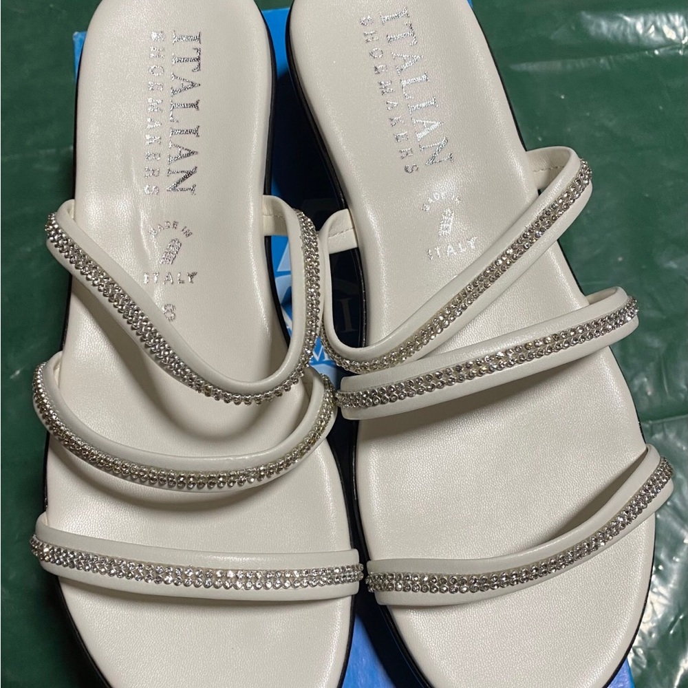 Italian Shoemakers White Sandals